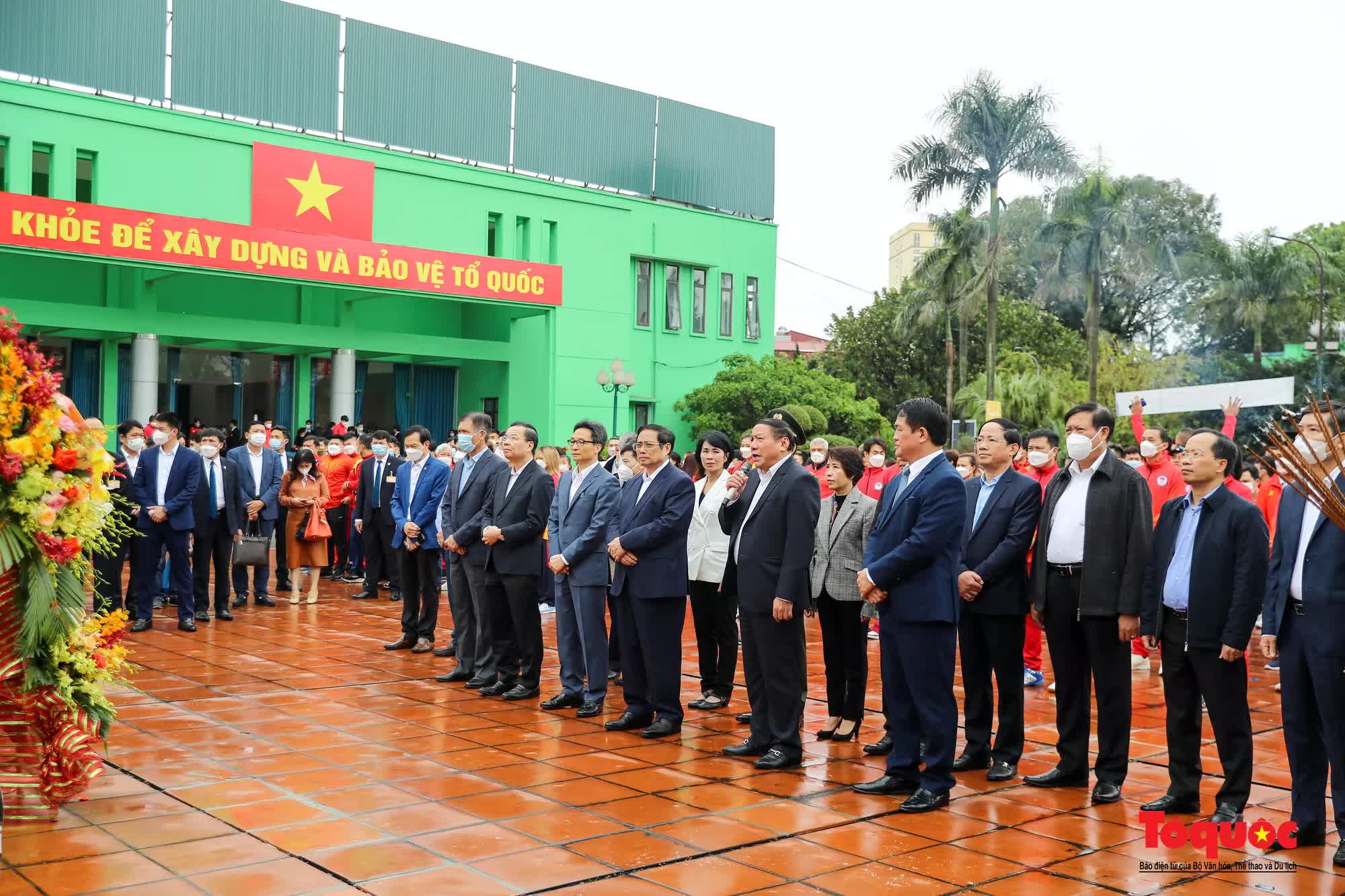 Thủ tướng thăm và động viên đoàn thể thao Việt Nam chuẩn bị SEA Games 31 - Ảnh 2.