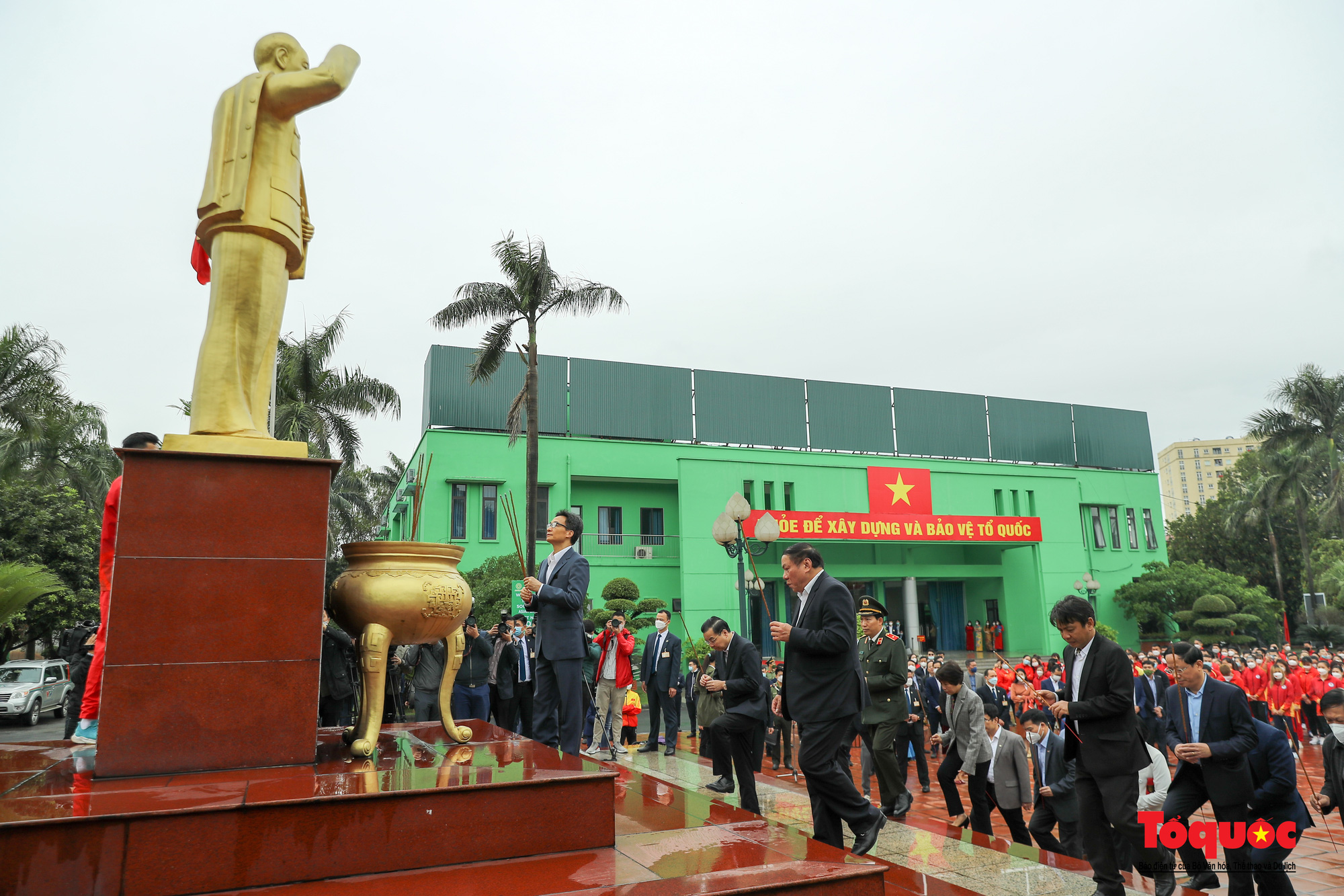 Thủ tướng thăm và động viên đoàn thể thao Việt Nam chuẩn bị SEA Games 31 - Ảnh 5.