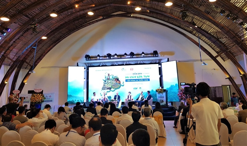 Bộ trưởng Nguyễn Văn Hùng: Các doanh nghiệp du lịch hãy đến với Kon Tum để viết nên thành công của chính mình - Ảnh 6.