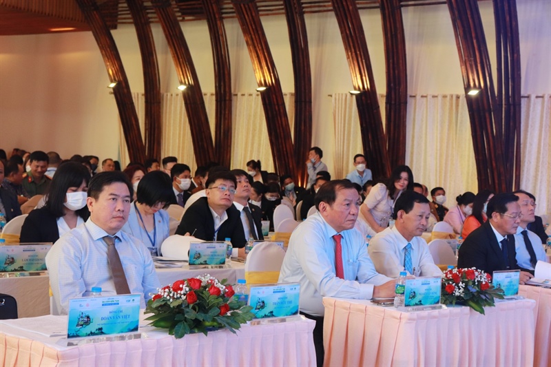 Bộ trưởng Nguyễn Văn Hùng: Các doanh nghiệp du lịch hãy đến với Kon Tum để viết nên thành công của chính mình - Ảnh 2.