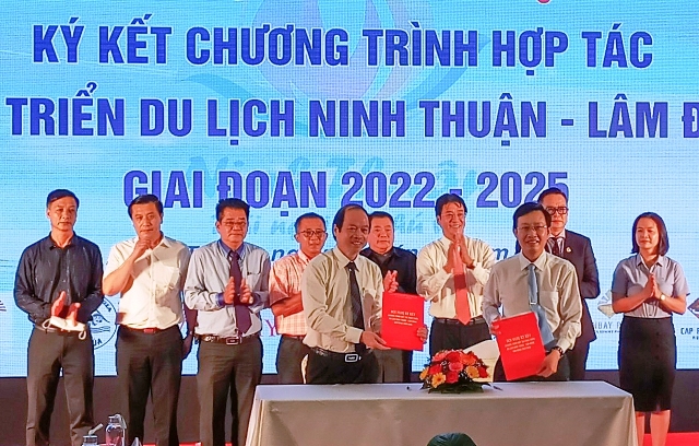 Ninh Thuận - Lâm Đồng liên kết phát triển du lịch - Ảnh 1.
