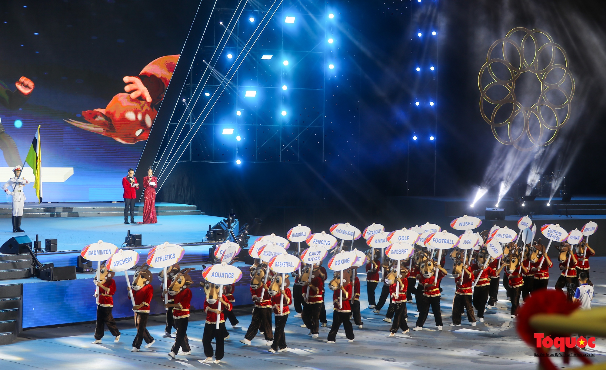 Lễ bế mạc SEA Games 31: Ngập tràn âm nhạc và màu sắc văn hóa - Lời chào tạm biệt từ Việt Nam - Ảnh 3.