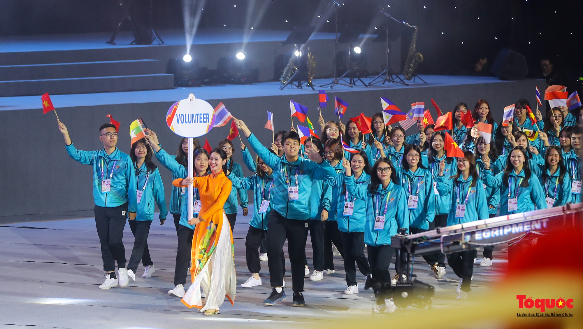 Lễ bế mạc SEA Games 31: Ngập tràn âm nhạc và màu sắc văn hóa - Lời chào tạm biệt từ Việt Nam - Ảnh 5.