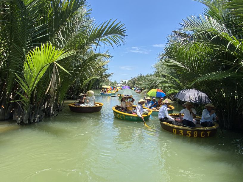 Thừa Thiên Huế: Học tập kinh nghiệm mô hình du lịch sinh thái, du lịch cộng đồng  - Ảnh 3.