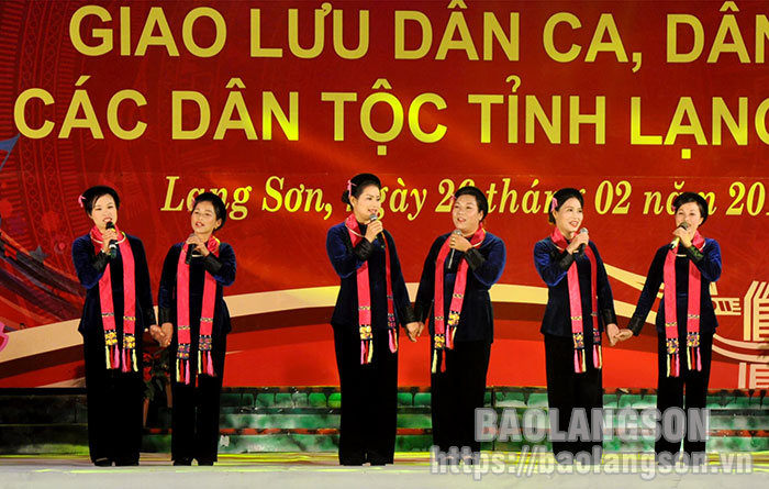 Lạng Sơn: Giữ gìn bản sắc văn hóa dân tộc qua các hoạt động văn nghệ quần chúng - Ảnh 1.
