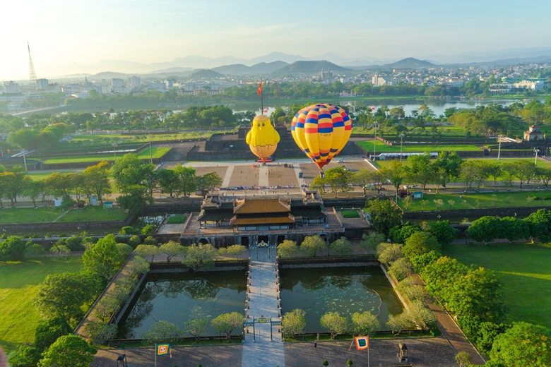 Du lịch Thừa Thiên Huế phát huy tiềm năng thế mạnh, nỗ lực vươn lên  - Ảnh 8.