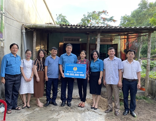 Công đoàn Bộ VHTTDL hỗ trợ xây nhà tình nghĩa tại Đông Hà, Quảng Trị - Ảnh 1.