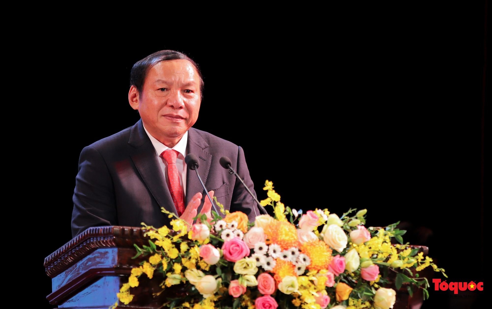 Bộ trưởng Nguyễn Văn Hùng: Quan hệ Việt - Lào không ngừng được củng cố và phát triển, đạt được những kết quả quan trọng trên mọi lĩnh vực - Ảnh 4.
