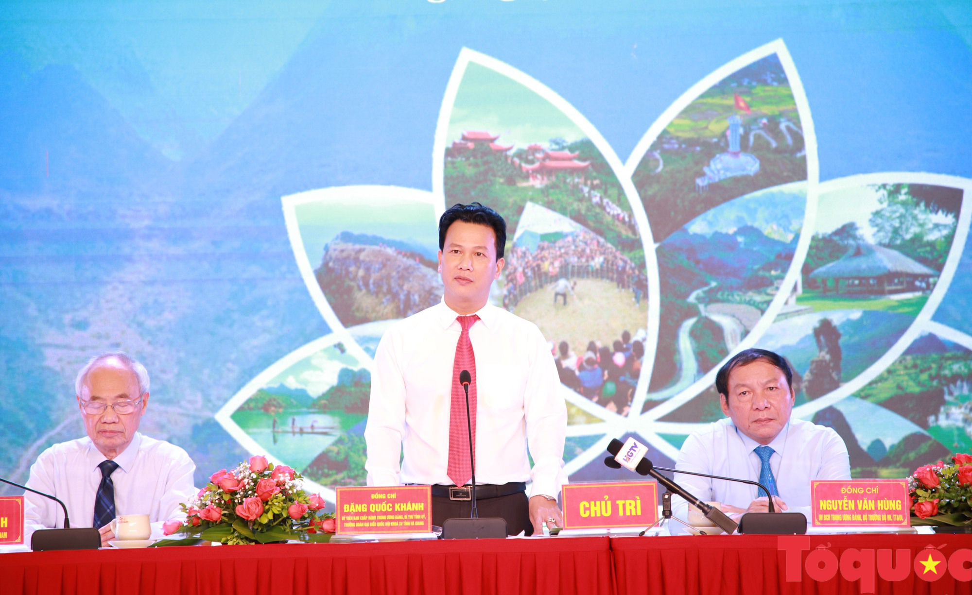 Bộ trưởng Nguyễn Văn Hùng: Phả tránh tình trạng các địa phương có sản phẩm du lịch na ná nhau, đi một tỉnh đã biết toàn vùng - Ảnh 6.