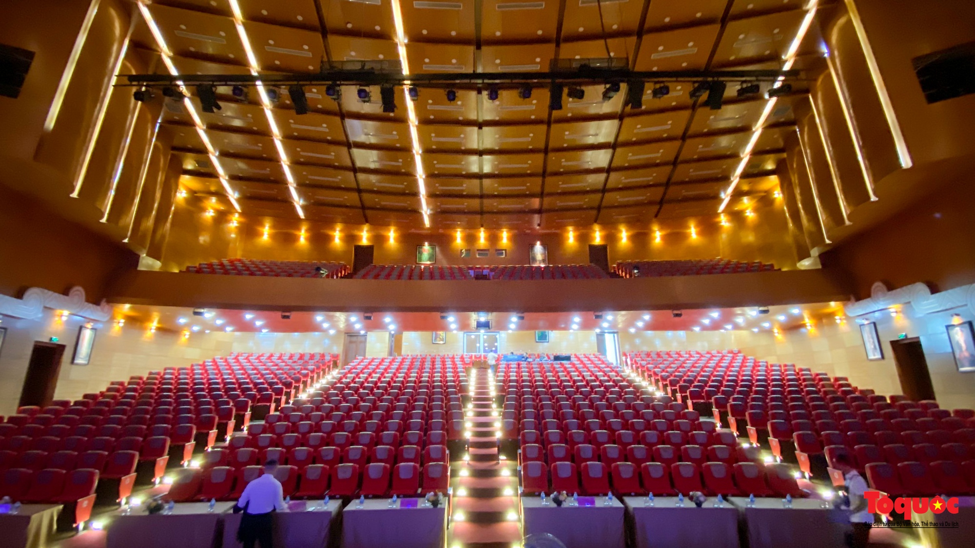 Mục sở thị Nhà hát Ca múa, nhạc dân gian hiện đại nhất khu vực Việt Bắc - Ảnh 6.