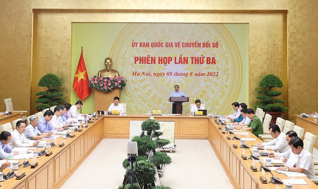 Thủ tướng: Ứng dụng công nghệ thông tin, chuyển đổi số là phù hợp với phẩm chất, năng lực con người Việt Nam