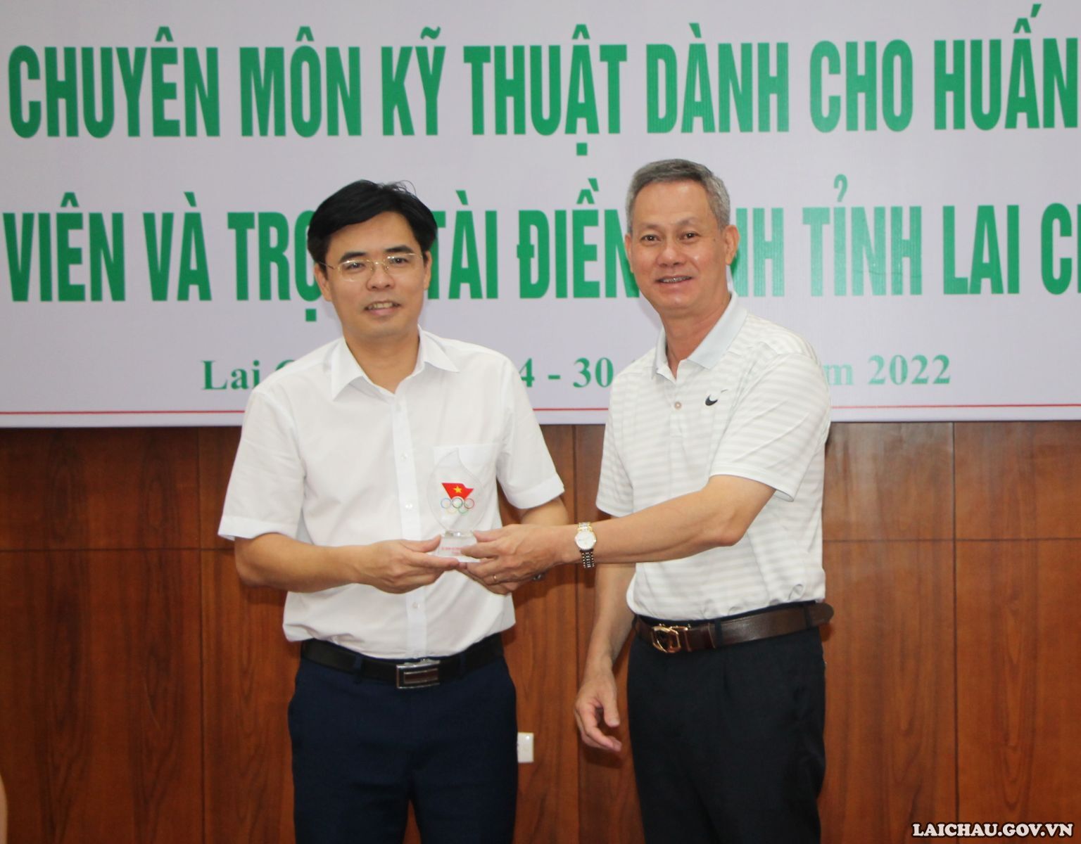 Khóa học chuyên môn kỹ thuật dành cho huấn luyện viên, hướng dẫn viên và trọng tài điền kinh tỉnh Lai Châu năm 2022 - Ảnh 3.
