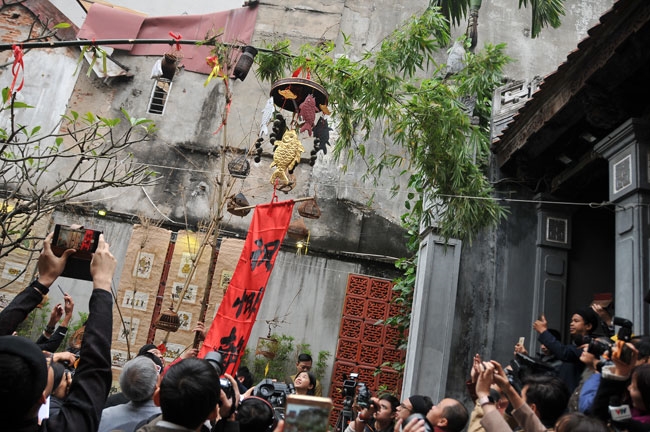 Phỏng dựng nhiều nghi lễ truyền thống tại Tết Việt- Tết Phố 2023 - Ảnh 1.