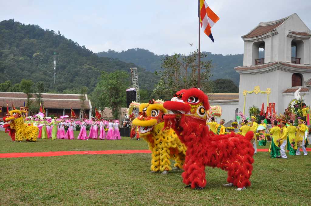 Quảng Ninh: Hứa hẹn sức hút mùa lễ hội xuân - Ảnh 1.