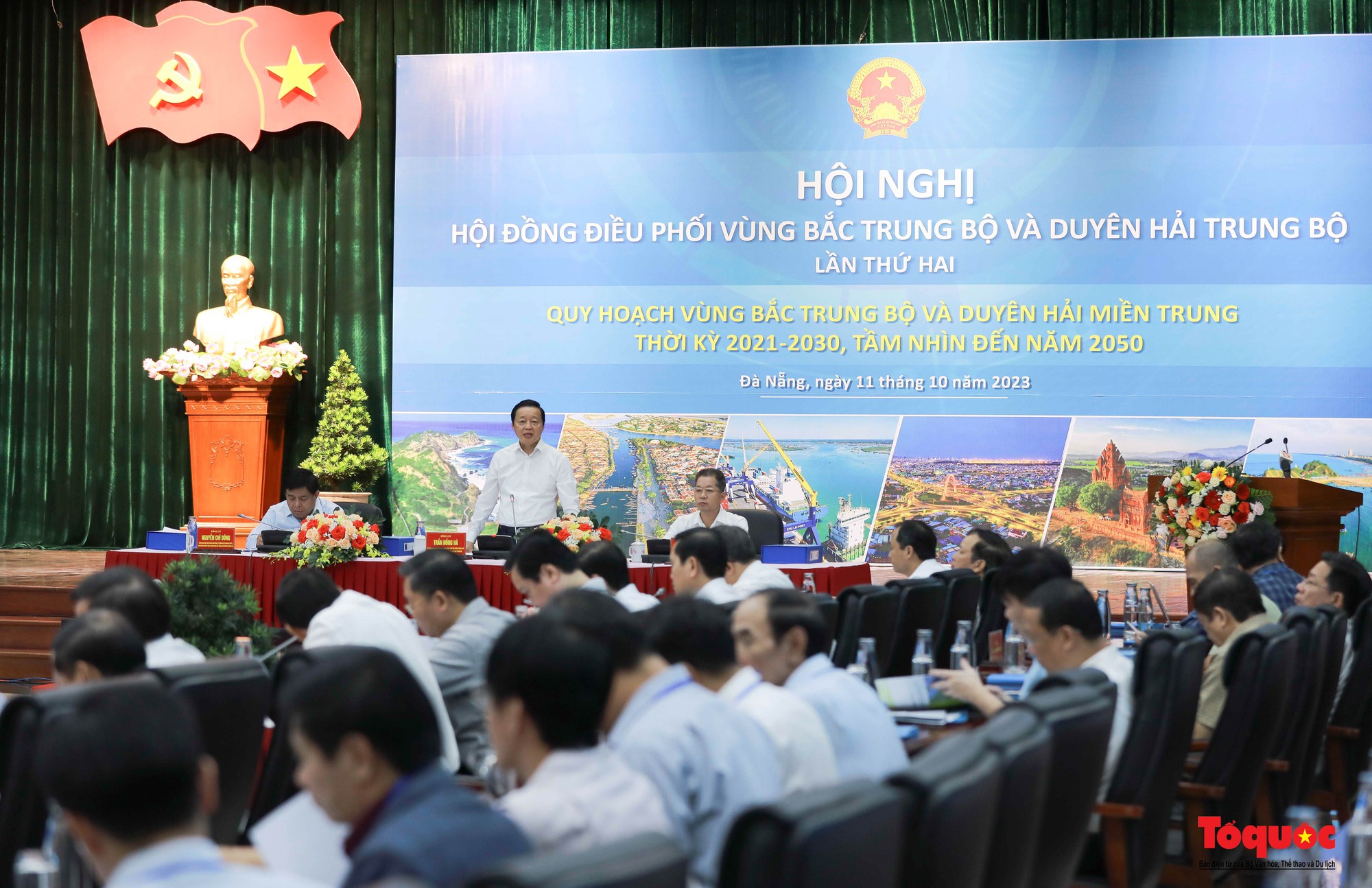 Bộ trưởng Bộ VHTTDL Nguyễn Văn Hùng: Quy hoạch vùng phải chú trọng phát triển du lịch văn hóa - Ảnh 1.