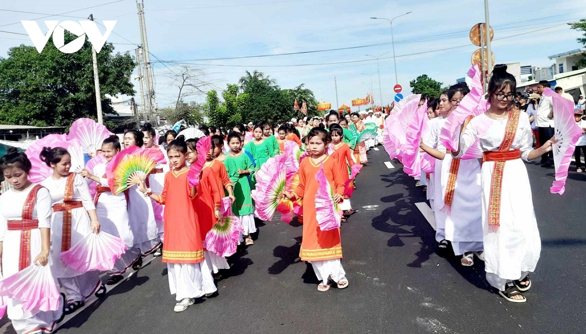 Bình Thuận bảo tồn và phát huy Lễ hội Katê của người Chăm để phát triển du lịch - Ảnh 1.
