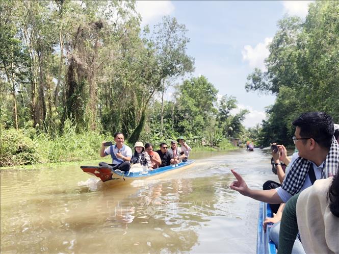 Hậu Giang: Khai thác tiềm năng, thế mạnh du lịch đường thủy - Ảnh 1.