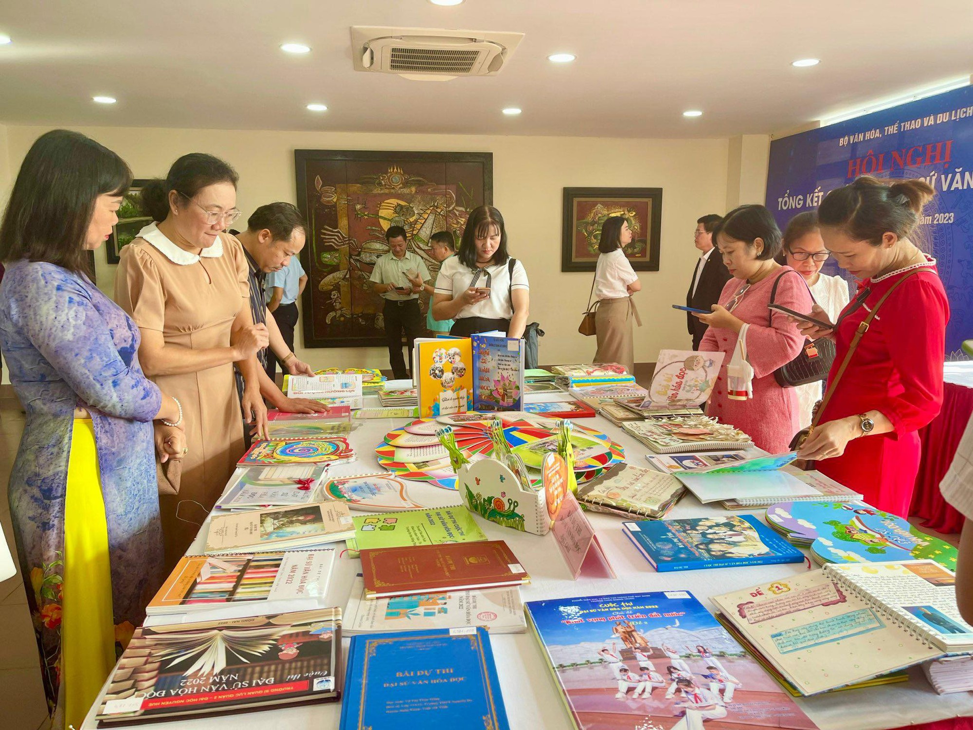 Cuộc thi Đại sứ Văn hóa đọc đã khẳng định những giá trị tốt đẹp của văn hóa đọc trong cộng đồng - Ảnh 2.