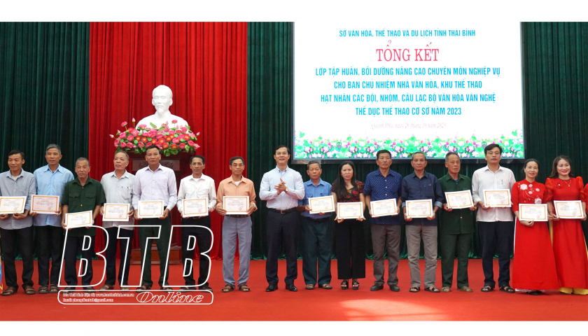Thái Bình: Bồi dưỡng nâng cao nghiệp vụ cho 400 cán bộ văn hóa cơ sở - Ảnh 1.