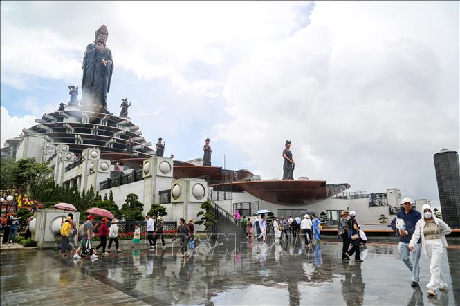 Đưa du lịch Tây Ninh cất cánh vươn xa - Ảnh 1.