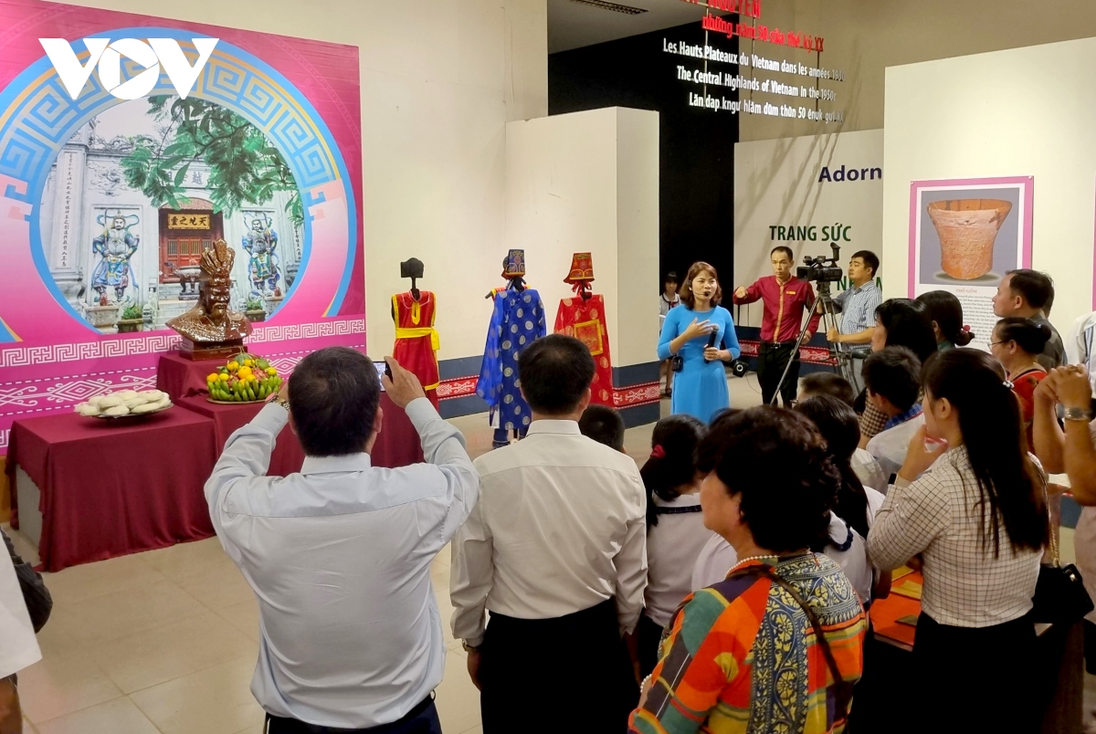 Đắk Lắk trưng bày chuyên đề Tín ngưỡng thờ cúng Hùng Vương và hát Xoan Phú Thọ - Ảnh 2.