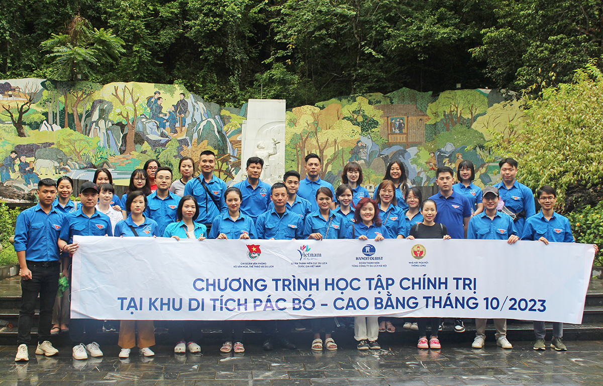 Đoàn Thanh niên Cục Du lịch Quốc gia Việt Nam tổ chức Chương trình sinh hoạt chính trị chuyên đề tại Cao Bằng - Ảnh 3.