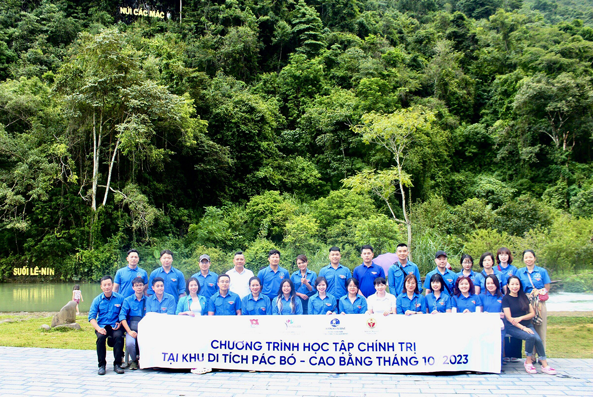 Đoàn Thanh niên Cục Du lịch Quốc gia Việt Nam tổ chức Chương trình sinh hoạt chính trị chuyên đề tại Cao Bằng - Ảnh 4.