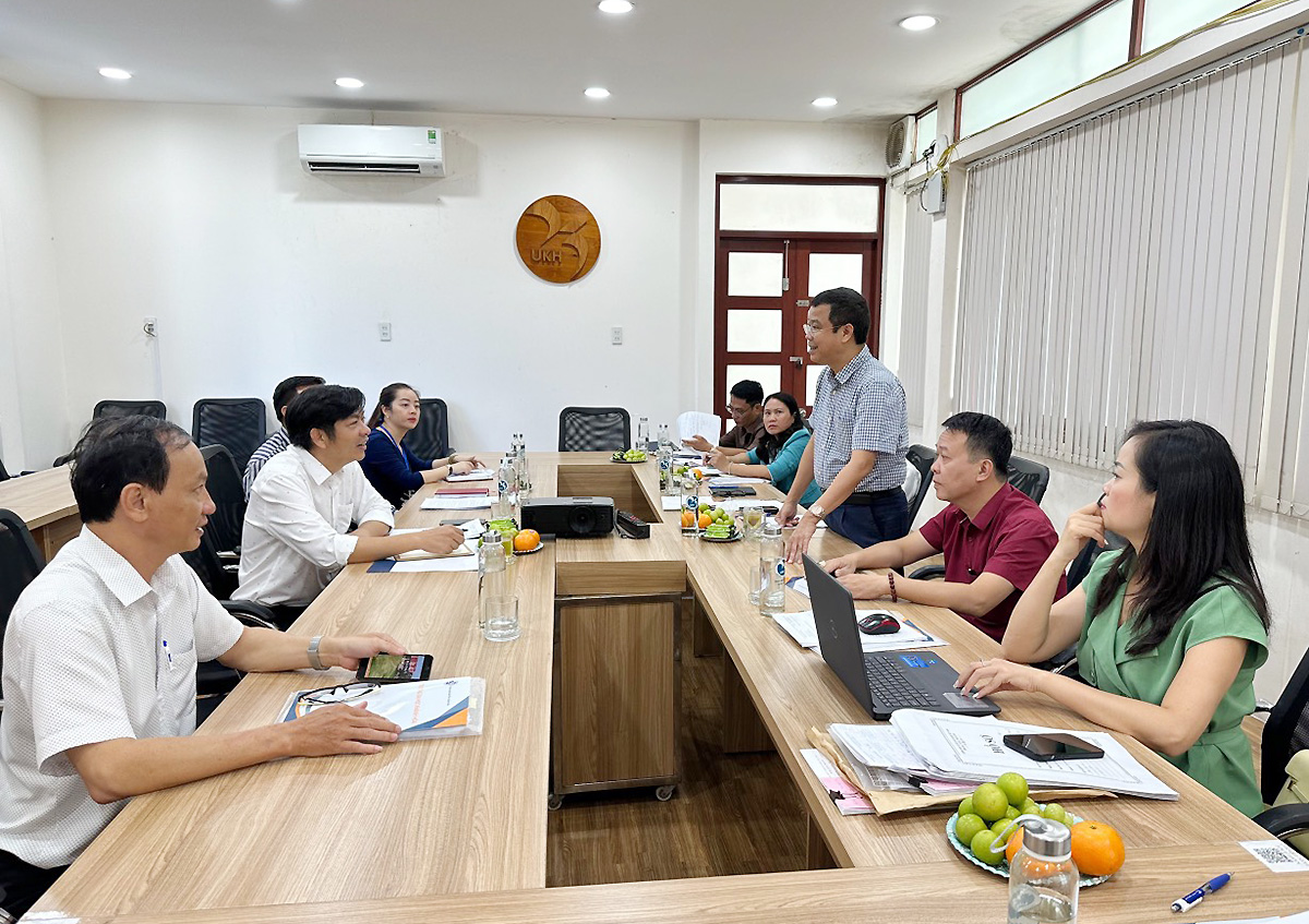 Cục Du lịch Quốc gia Việt Nam kiểm tra việc chấp hành quy định pháp luật trong hoạt động kinh doanh lữ hành tại Khánh Hòa - Ảnh 3.