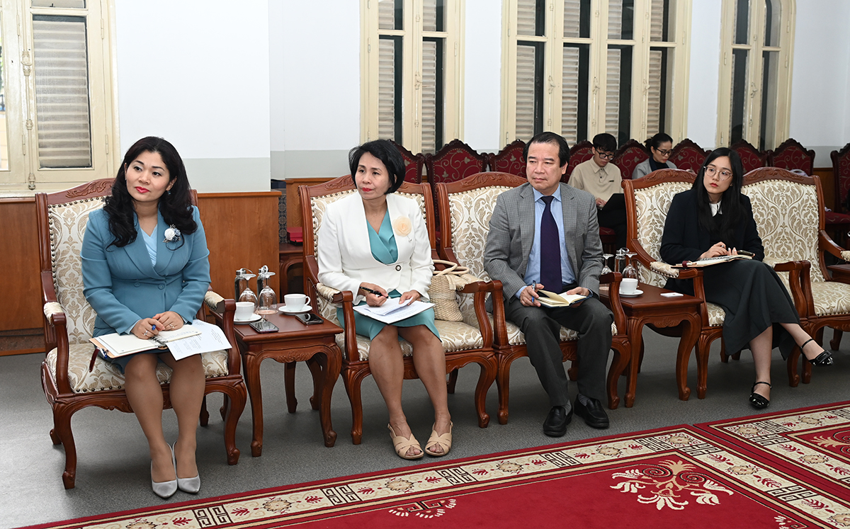 Việt Nam - Kazakhstan đưa hợp tác văn hóa, thể thao, du lịch đi vào chiều sâu - Ảnh 2.