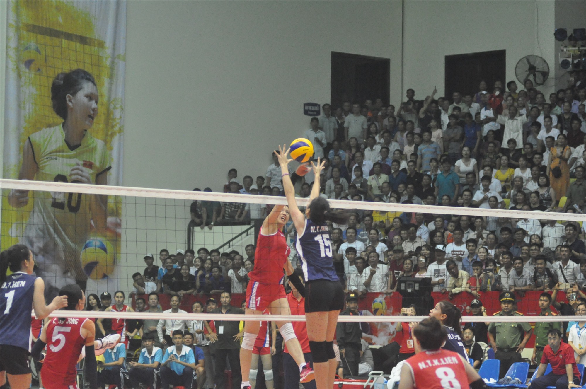 Vòng chung kết giải Bóng chuyền nữ vô địch quốc gia 2023 tại Quảng Nam - Ảnh 1.