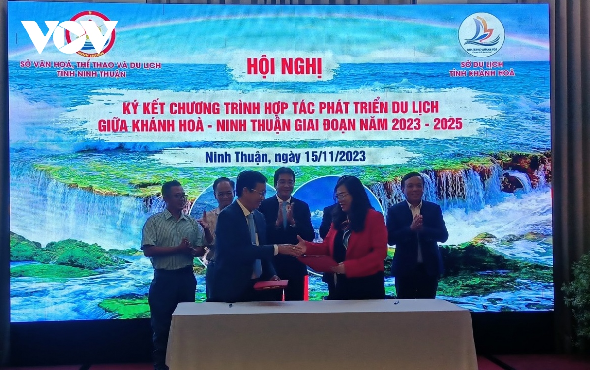 Ninh Thuận – Khánh Hoà ký kết hợp tác phát triển du lịch - Ảnh 1.