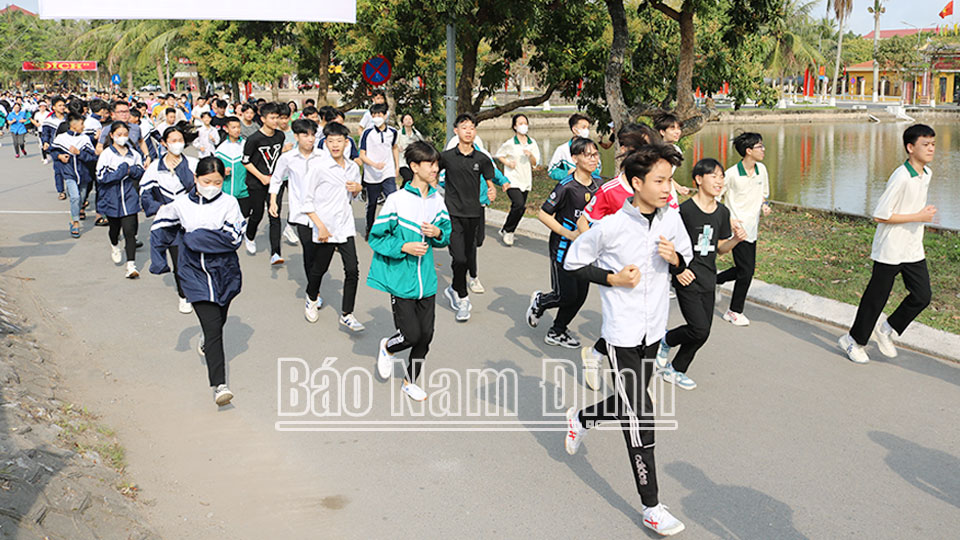 Nam Định: Quan tâm phát triển phong trào thể dục thể thao trong thanh, thiếu niên - Ảnh 1.