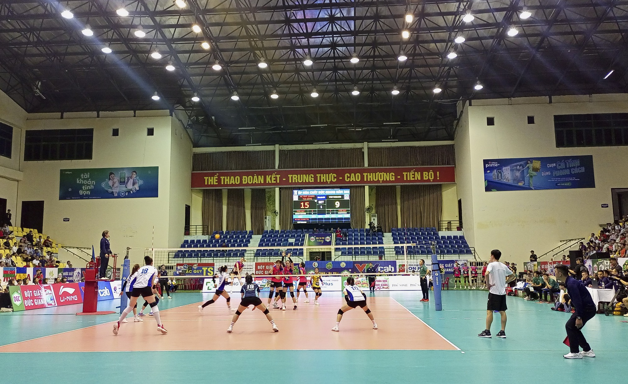 Khai mạc vòng chung kết, xếp hạng nữ Giải Bóng chuyền vô địch quốc gia năm 2023 tại tỉnh Quảng Nam - Ảnh 2.