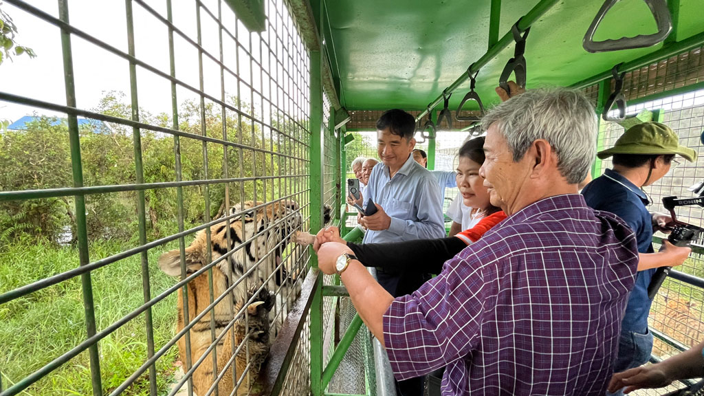 Long An: Liên kết khai thác phát triển các hình thức du lịch đặc thù - Ảnh 1.