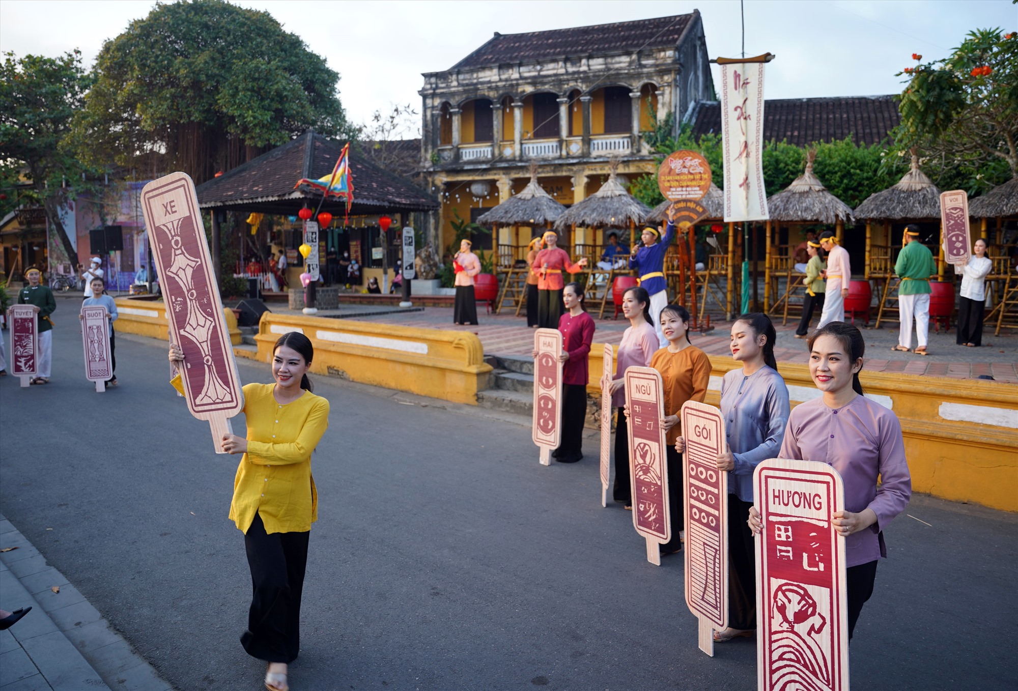 Quảng Nam: Hội An tổ chức nhiều hoạt động quảng bá, tôn vinh di sản văn hóa - Ảnh 1.