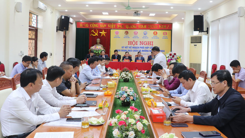 Bắc Giang ký kết hợp tác lĩnh vực văn hóa, thể thao, du lịch với 5 tỉnh - Ảnh 3.