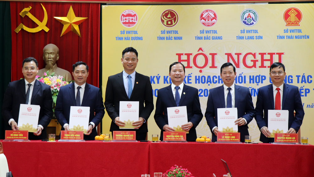 Bắc Giang ký kết hợp tác lĩnh vực văn hóa, thể thao, du lịch với 5 tỉnh - Ảnh 1.