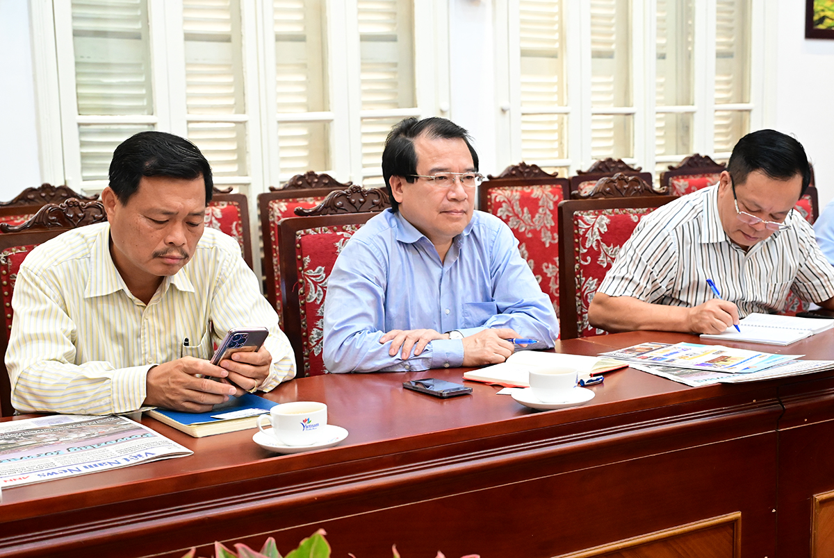 Cục Du lịch Quốc gia Việt Nam làm việc với Báo Việt Nam News về hợp tác truyền thông, quảng bá du lịch Việt Nam ra nước ngoài - Ảnh 2.