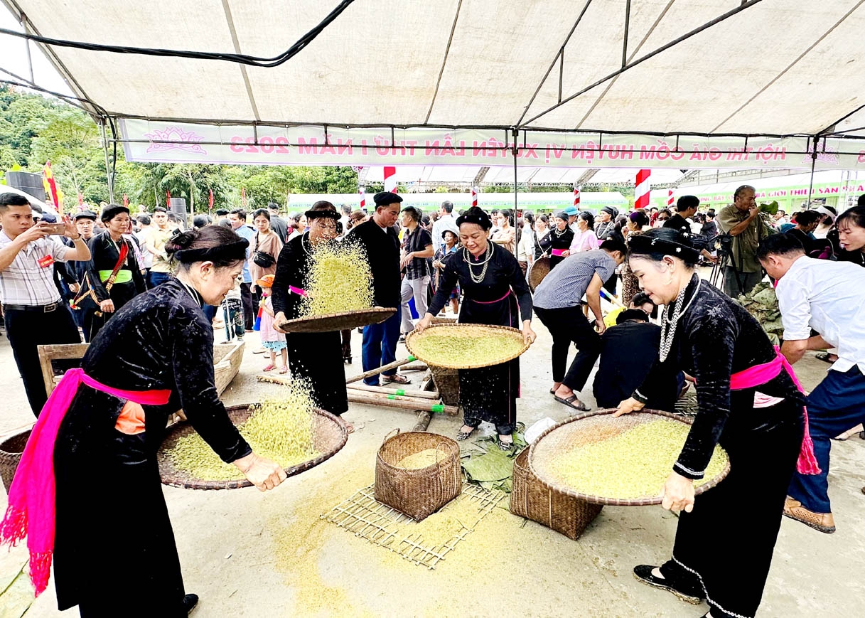 Hà Giang: Văn hóa trong dòng chảy phát triển của tỉnh - Ảnh 4.