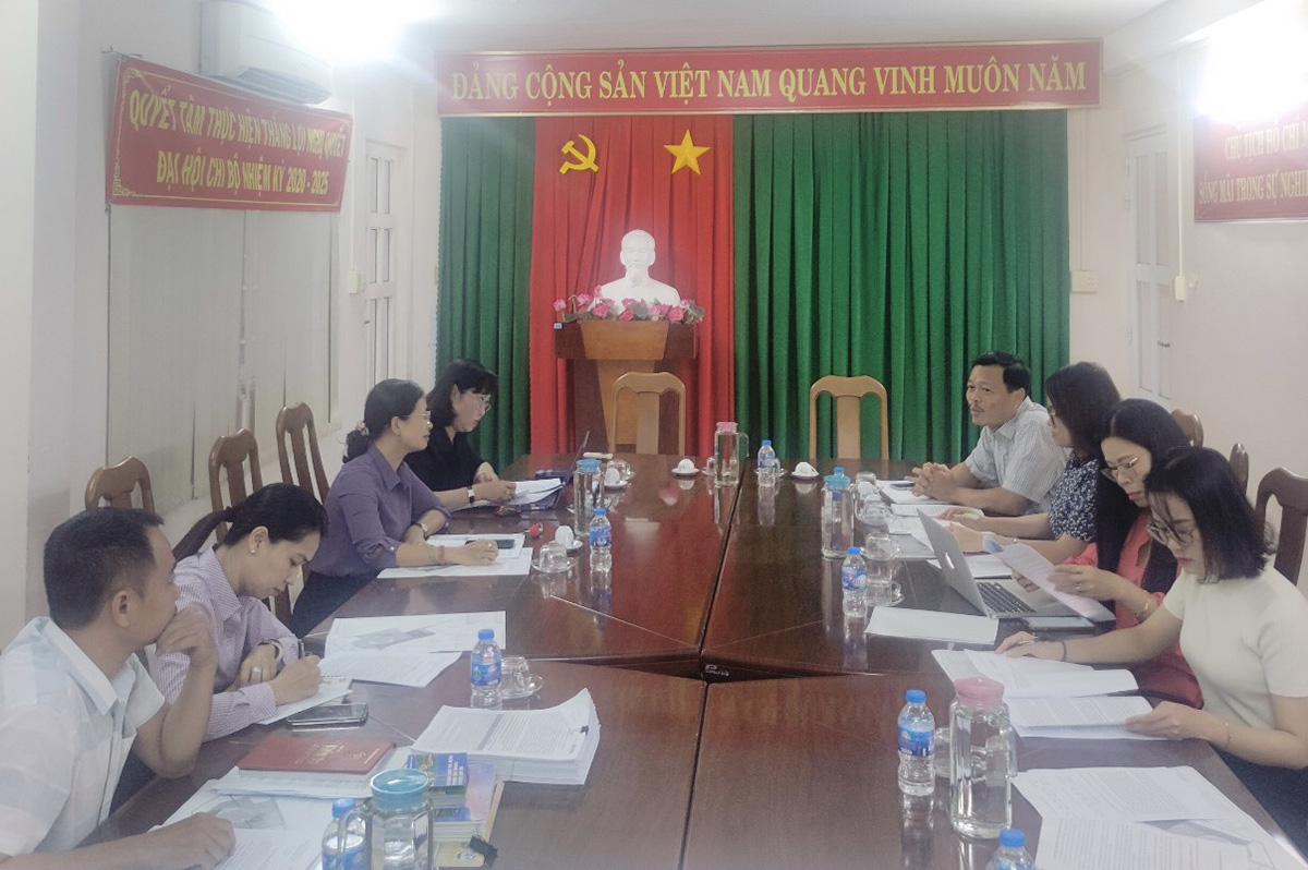 Cục Du lịch Quốc gia Việt Nam khảo sát, nghiên cứu xây dựng môi trường văn hóa ở khu du lịch quốc gia Núi Sam - An Giang - Ảnh 1.