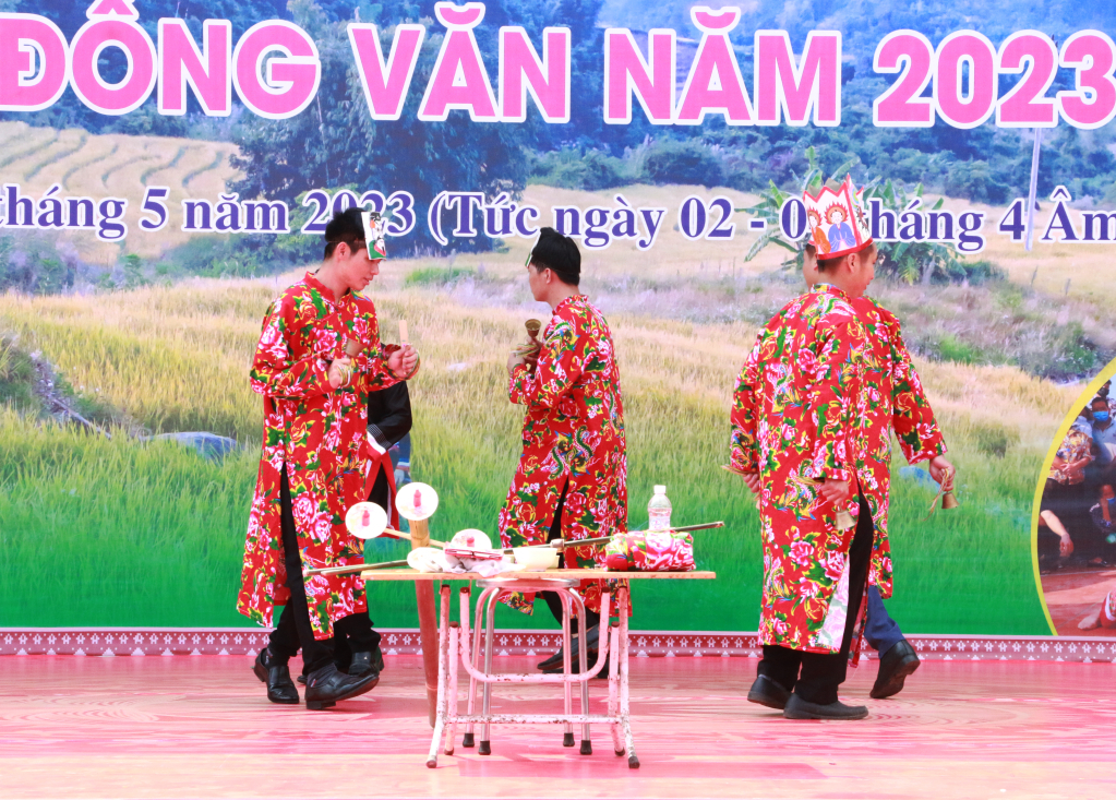 Quảng Ninh: Bảo tồn lễ hội gắn với phát triển du lịch - Ảnh 1.