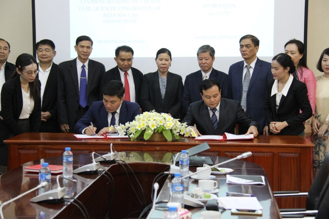 Không ngừng nâng cao quan hệ hợp tác, giao lưu giữa Văn phòng Bộ VHTTDL Việt Nam với Văn phòng Bộ TTVHDL Lào - Ảnh 4.