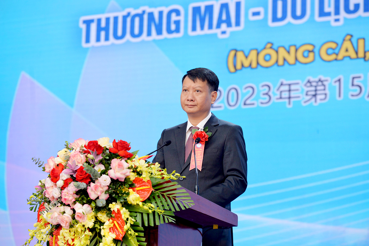 Cục trưởng Nguyễn Trùng Khánh dự khai mạc Hội chợ Thương mại - Du lịch quốc tế Việt - Trung - Ảnh 3.