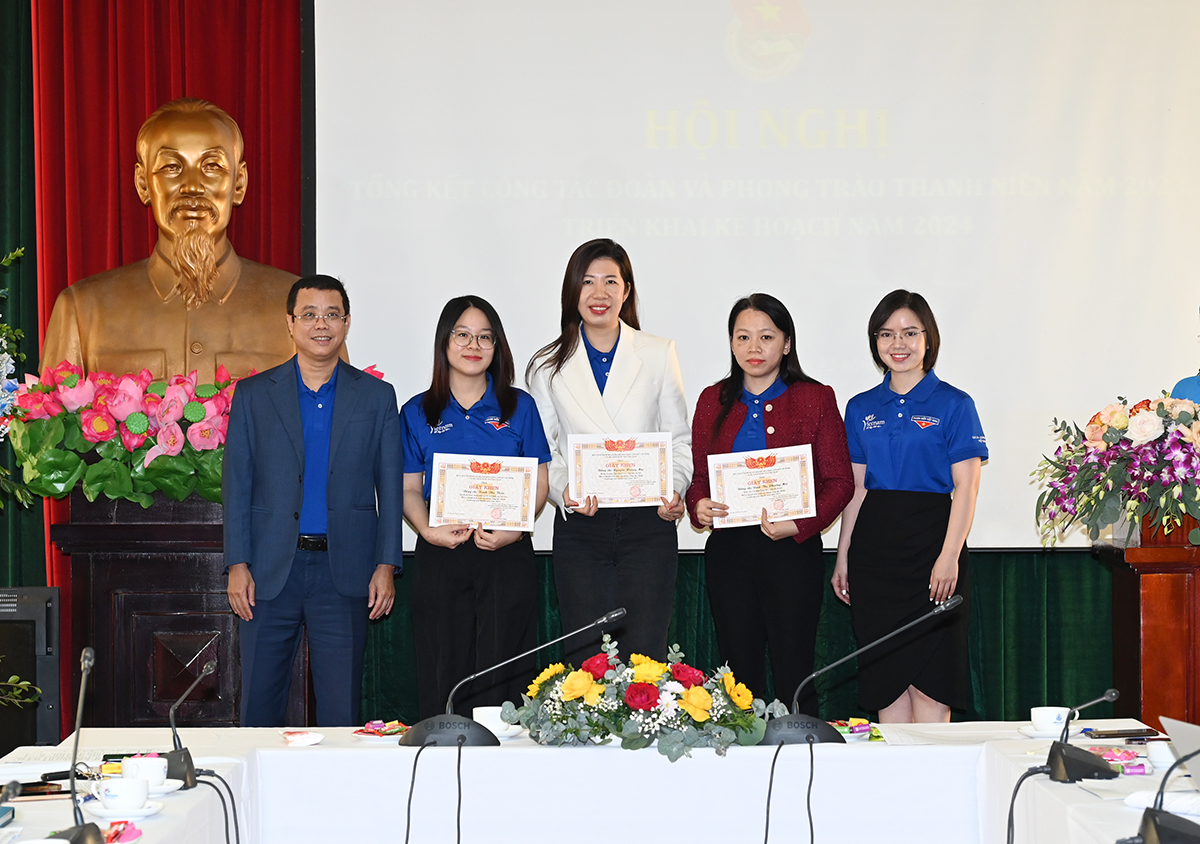Đoàn Thanh niên Cục Du lịch Quốc gia Việt Nam tổ chức Hội nghị tổng kết công tác Đoàn và phong trào thanh niên 2023 - Ảnh 6.