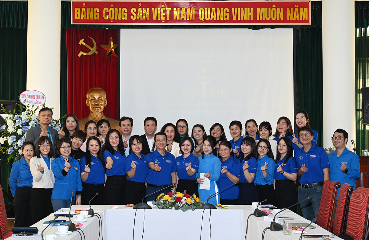 Đoàn Thanh niên Cục Du lịch Quốc gia Việt Nam tổ chức Hội nghị tổng kết công tác Đoàn và phong trào thanh niên 2023 - Ảnh 9.