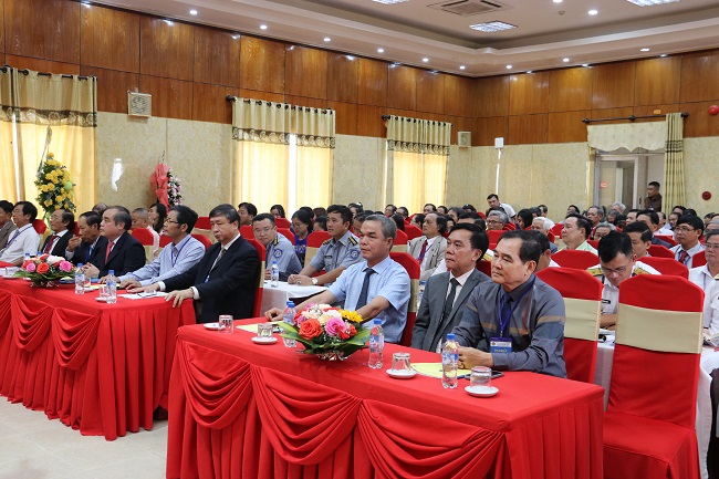 Hội Văn học - Nghệ thuật Quảng Ngãi: Khơi dậy niềm đam mê, tinh thần sáng tạo của hội viên - Ảnh 1.