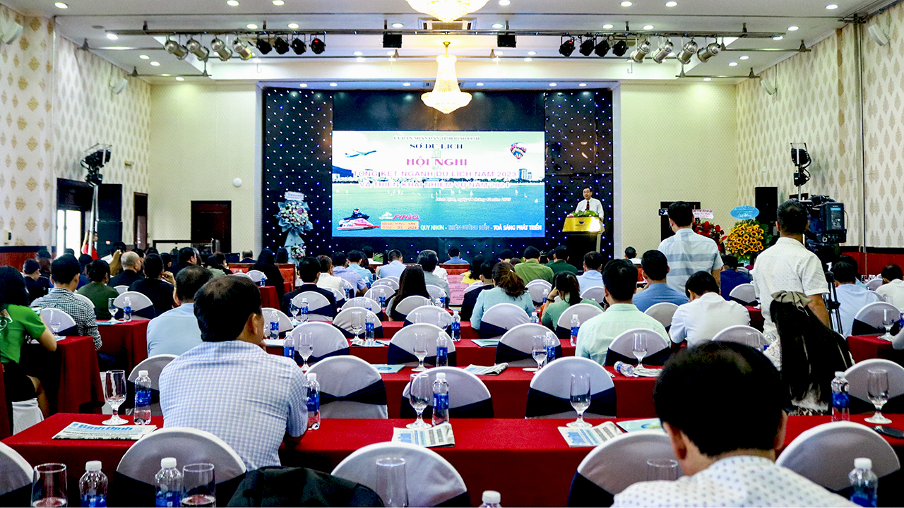 Cục trưởng Nguyễn Trùng Khánh: Bình Định cần tạo đột phá trong xúc tiến quảng bá, tạo thương hiệu du lịch riêng - Ảnh 2.