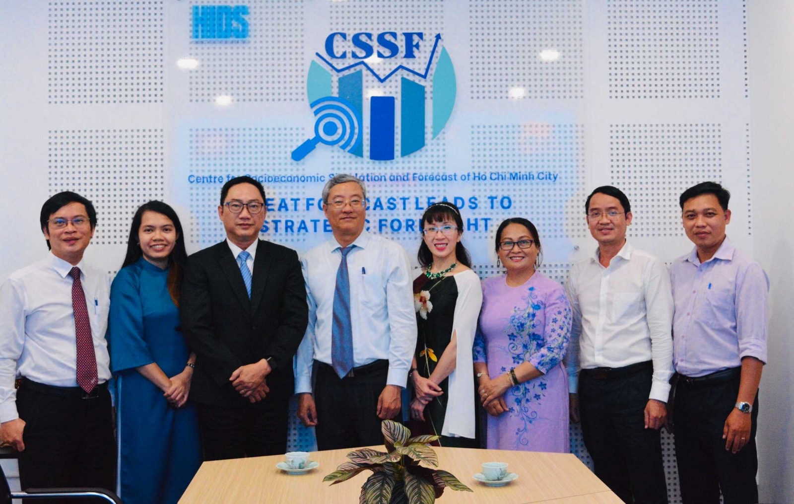 Lễ ký kết thỏa thuận hợp tác giữa Trường Đại học Văn hóa Thành phố Hồ Chí Minh và Viện Nghiên cứu phát triển Thành phố Hồ Chí Minh - Ảnh 4.