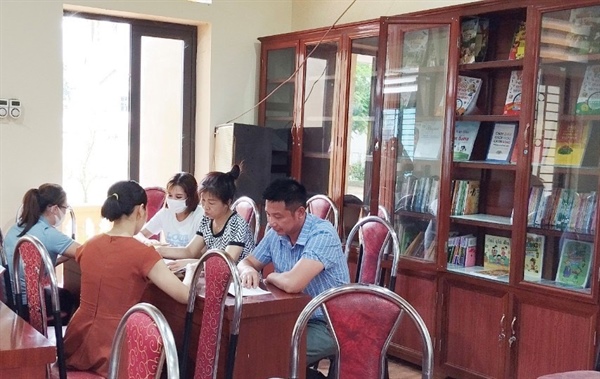 Phú Thọ xây dựng 21 tủ sách cộng đồng vùng đồng bào dân tộc thiểu số - Ảnh 1.