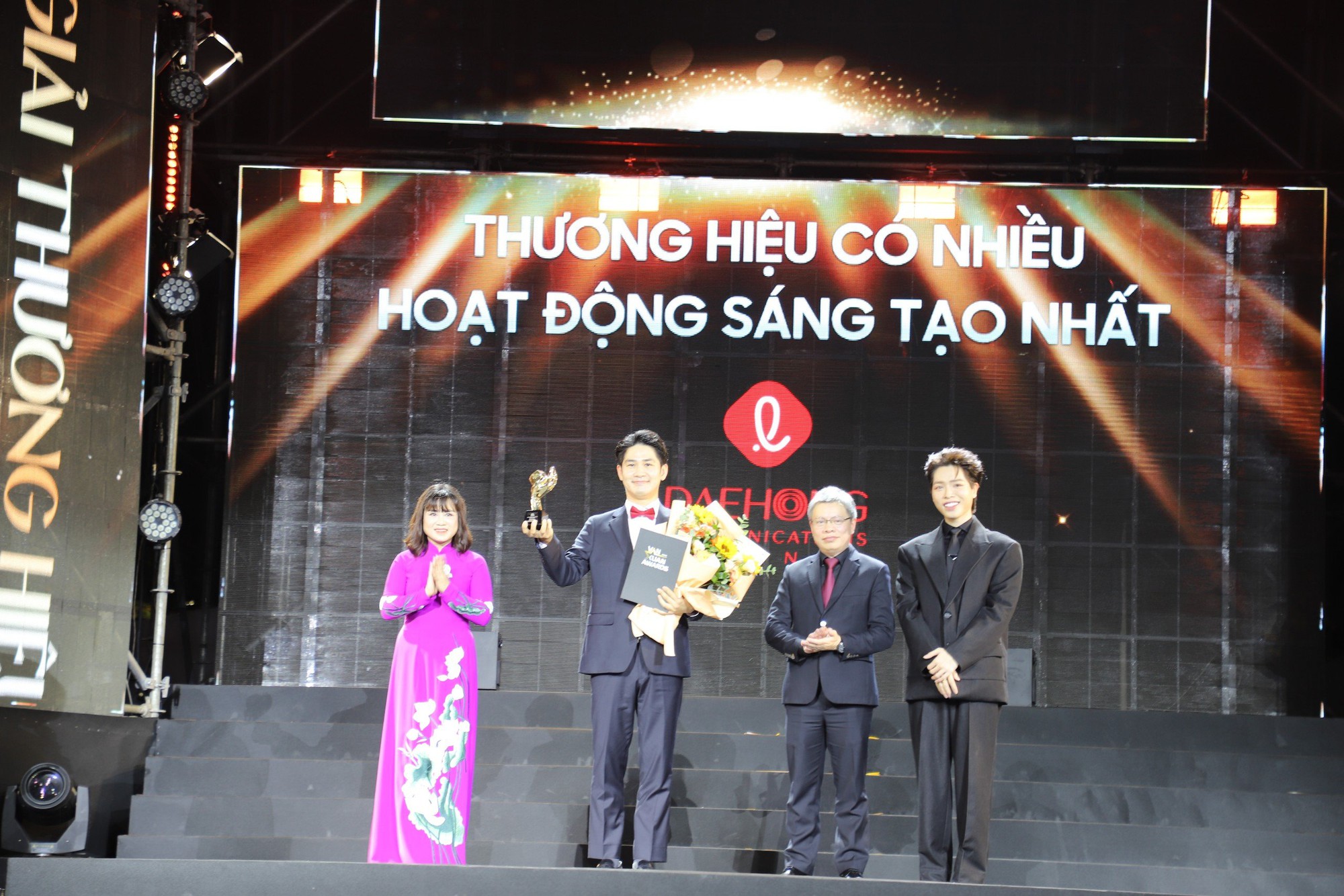 Lễ vinh danh Giải thưởng Quảng cáo Sáng tạo Việt Nam 2023 - Ảnh 2.